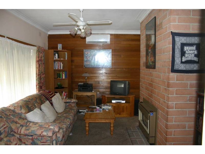 Cranbourne VIC 3977