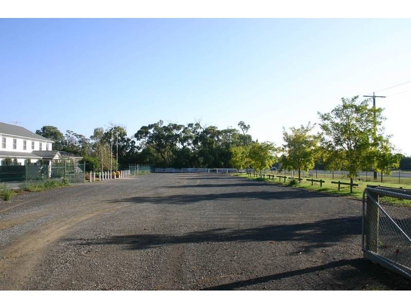 1075 Westernport Highway, Langwarrin VIC 3910