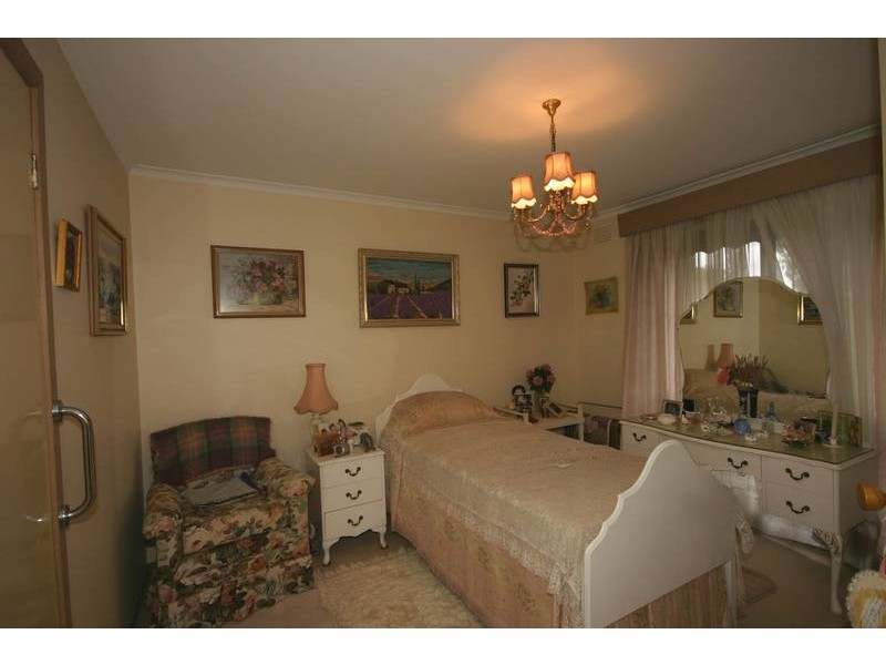 Cranbourne VIC 3977