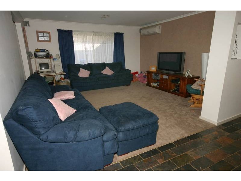 Cranbourne West VIC 3977