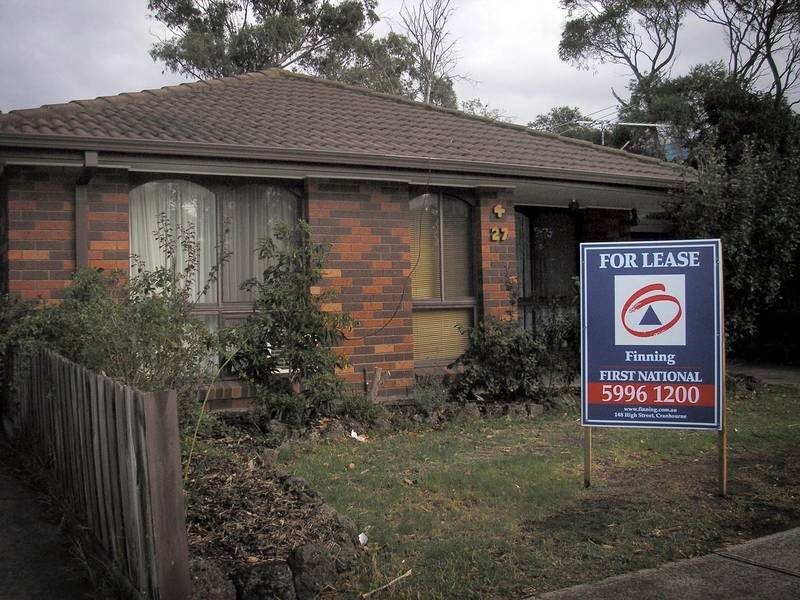 4/27 Codrington Street, Cranbourne VIC 3977
