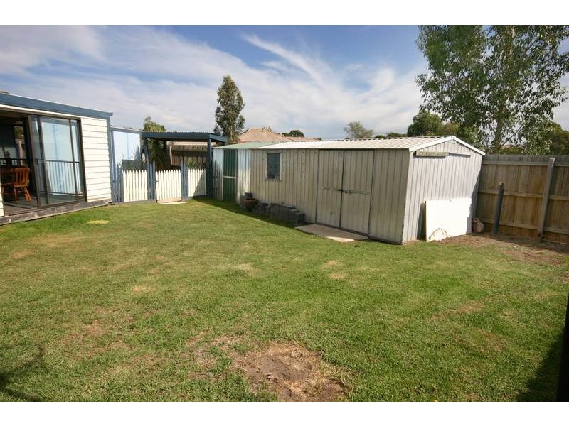 Cranbourne North VIC 3977