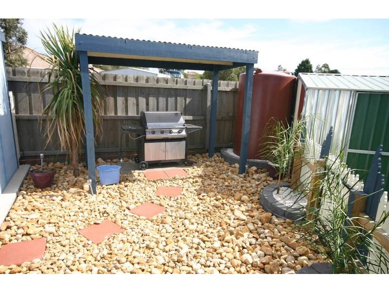 Cranbourne North VIC 3977