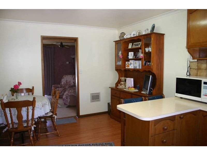 2/65 Cameron Street, Cranbourne VIC 3977