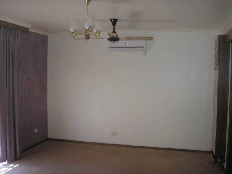 2/65 Cameron Street, Cranbourne VIC 3977