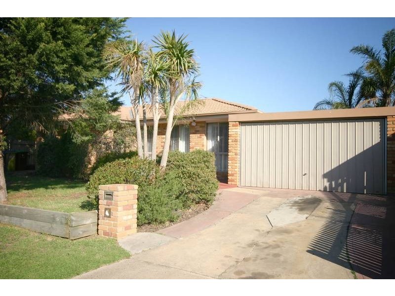 Cranbourne North VIC 3977