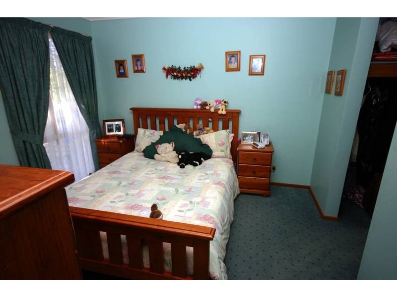 Cranbourne North VIC 3977