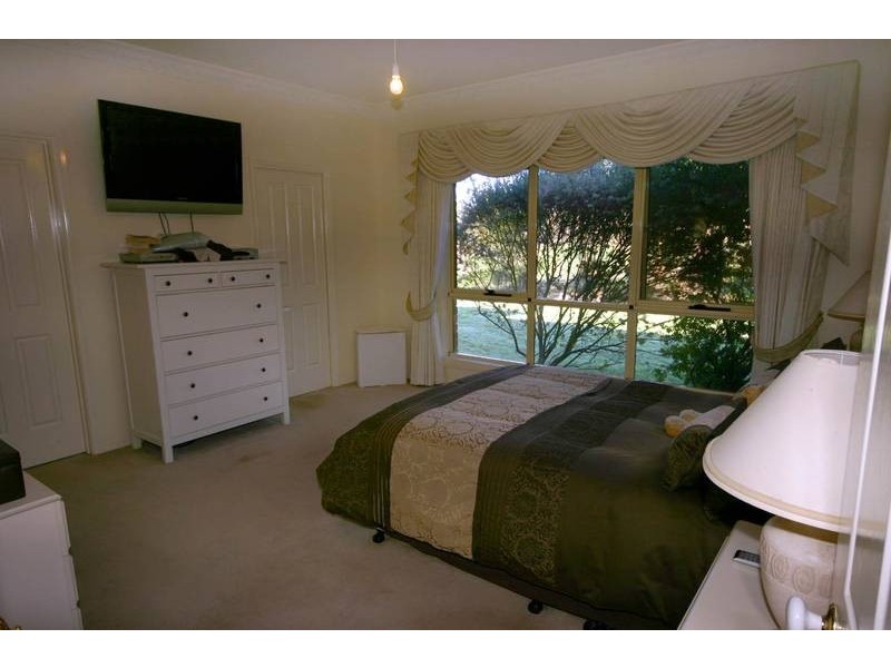 21 Walter Way, Cranbourne South VIC 3977