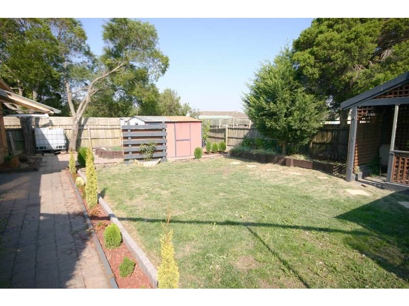 Cranbourne North VIC 3977