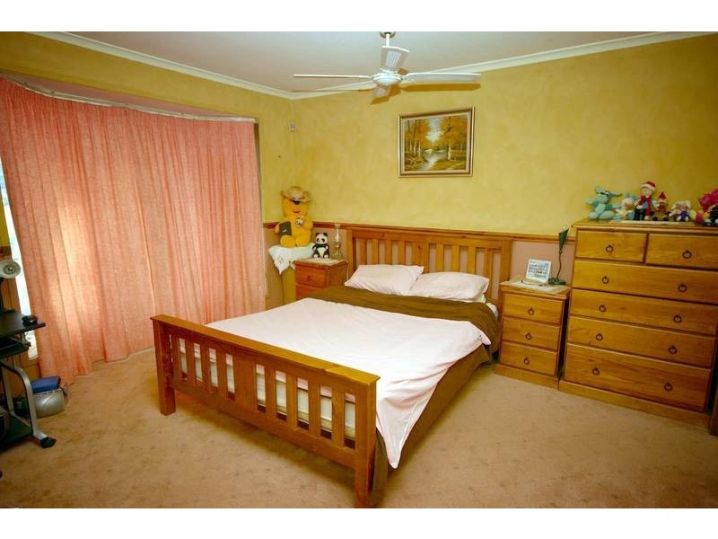 Cranbourne North VIC 3977