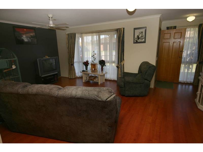 Cranbourne North VIC 3977