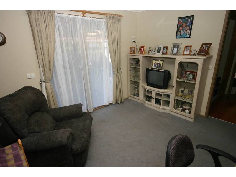 Cranbourne North VIC 3977