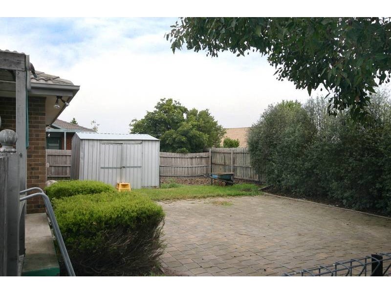 Cranbourne North VIC 3977