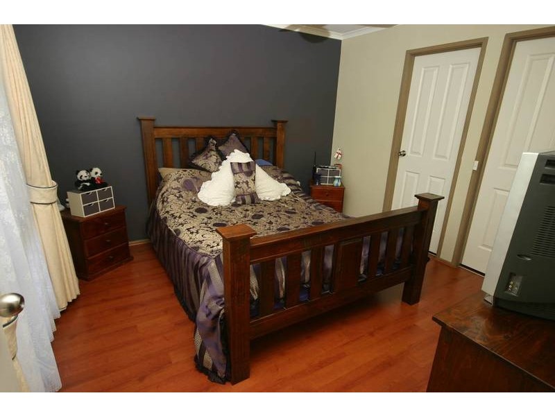 Cranbourne North VIC 3977