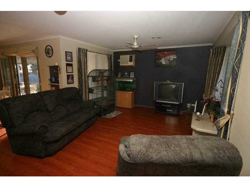 Cranbourne North VIC 3977