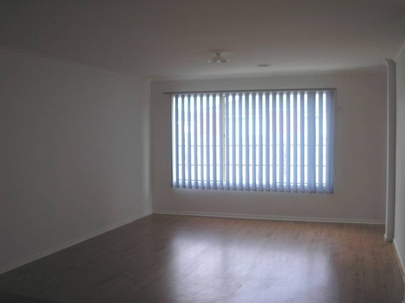 9 Parnell Court, Cranbourne VIC 3977