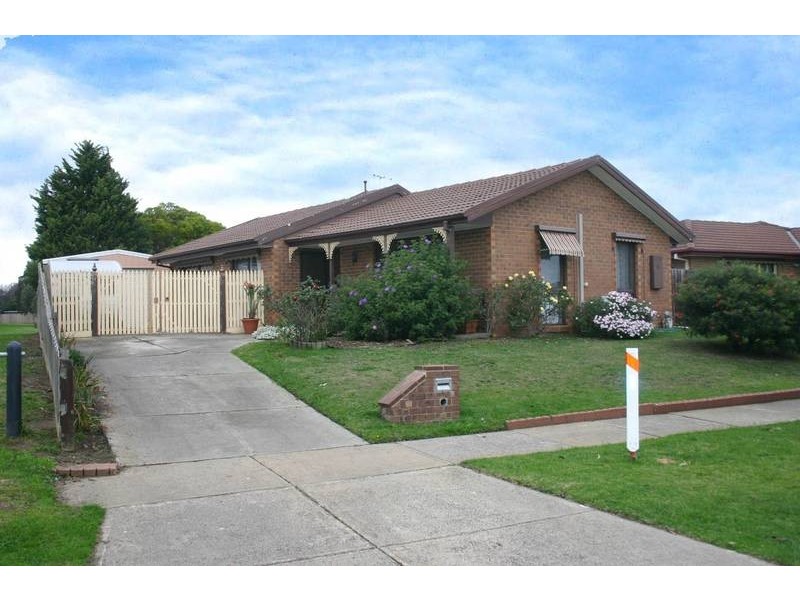 Cranbourne North VIC 3977