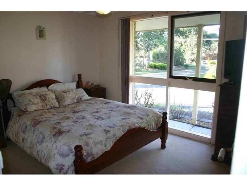 9 Collison Road, Cranbourne East VIC 3977