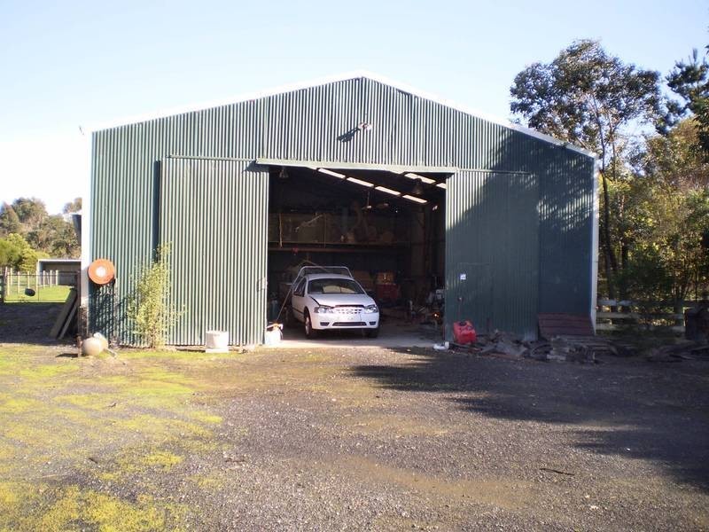 9 Collison Road, Cranbourne East VIC 3977