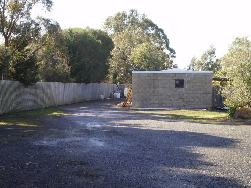 9 Collison Road, Cranbourne VIC 3977