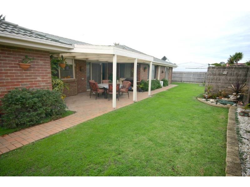 Cranbourne North VIC 3977