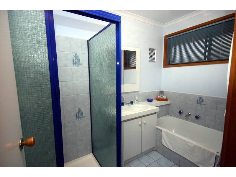 Cranbourne North VIC 3977