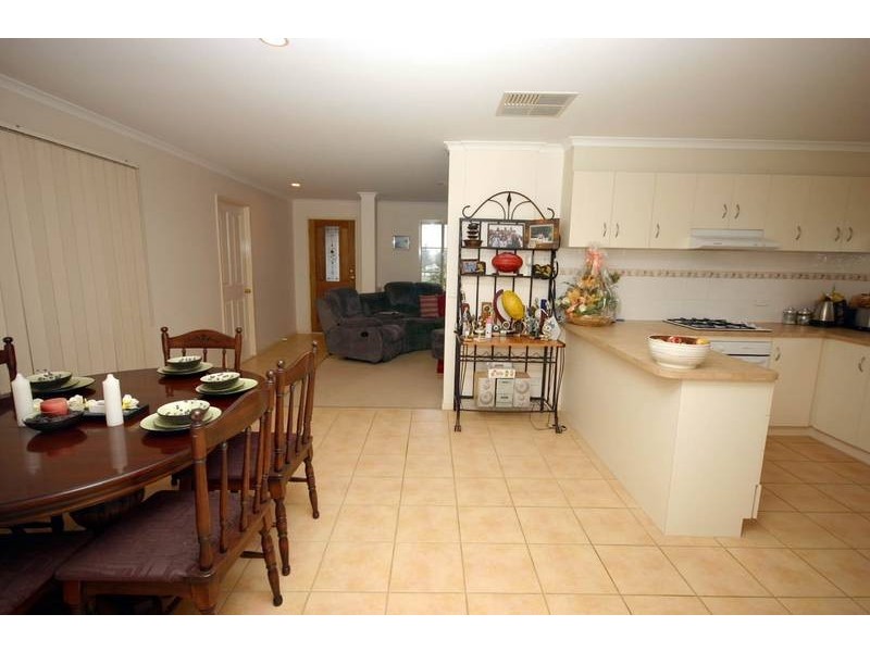 Cranbourne East VIC 3977