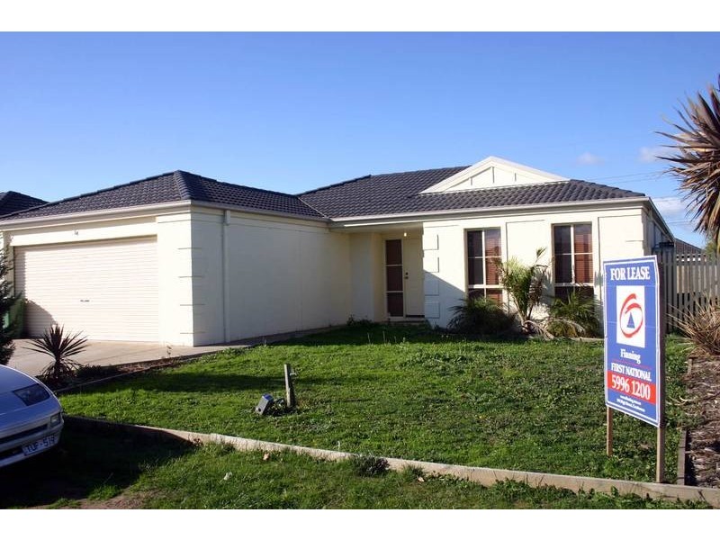 34 Genista Road, Cranbourne West VIC 3977