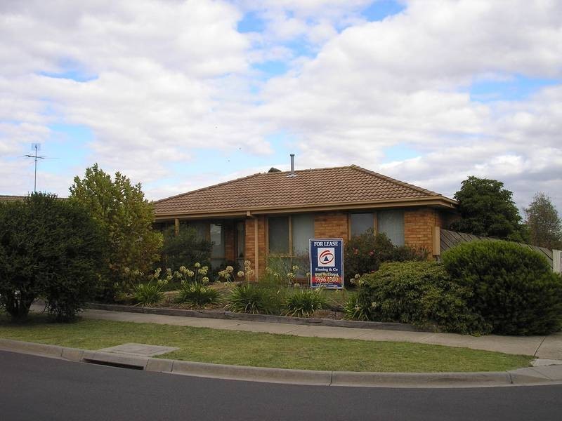 1/21 Phelan Drive, Cranbourne VIC 3977