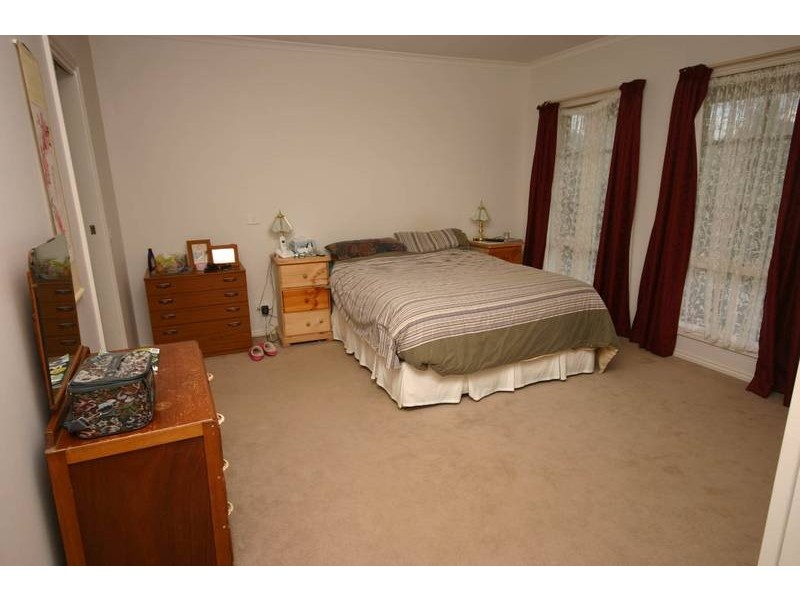 Cranbourne East VIC 3977