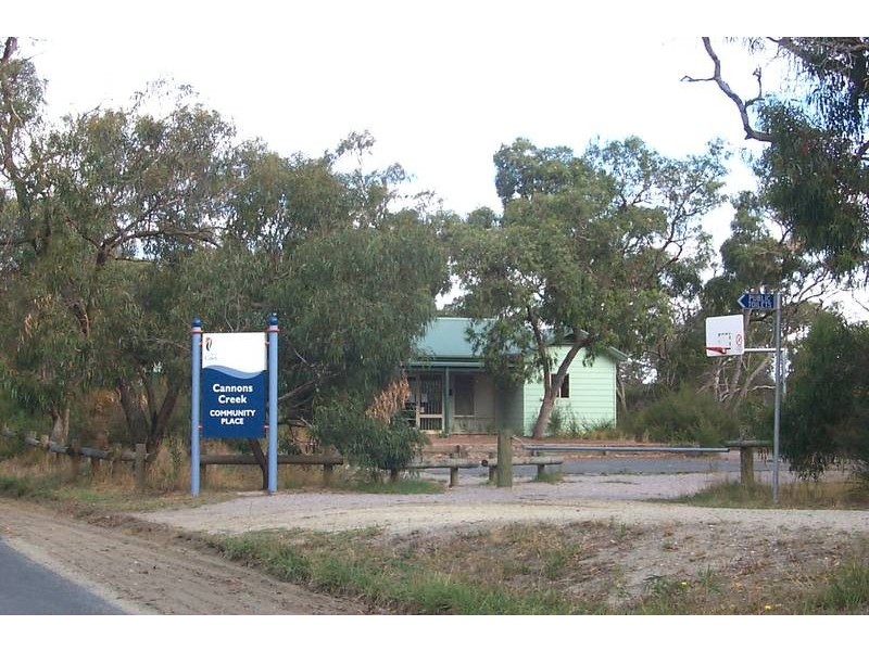 8 Cannons Creek Road, Cannons Creek VIC 3977