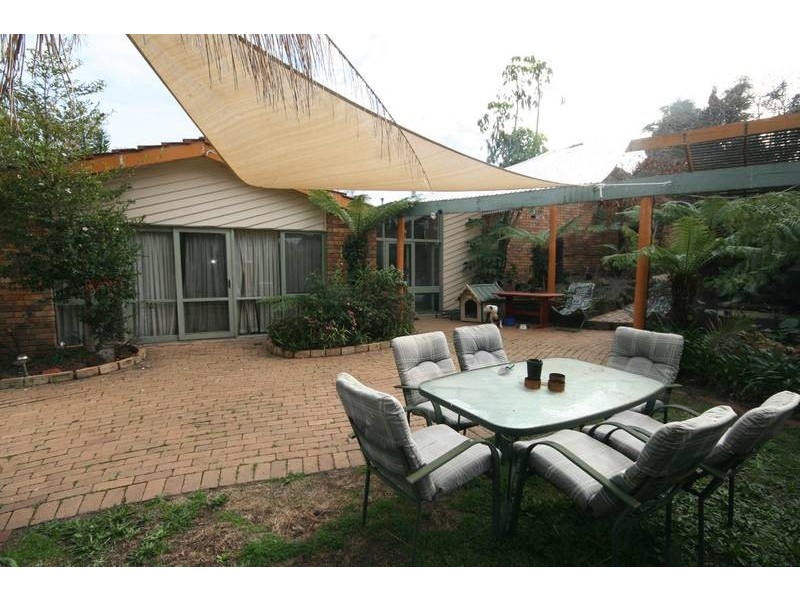 6 Musselburgh Court, Frankston VIC 3199