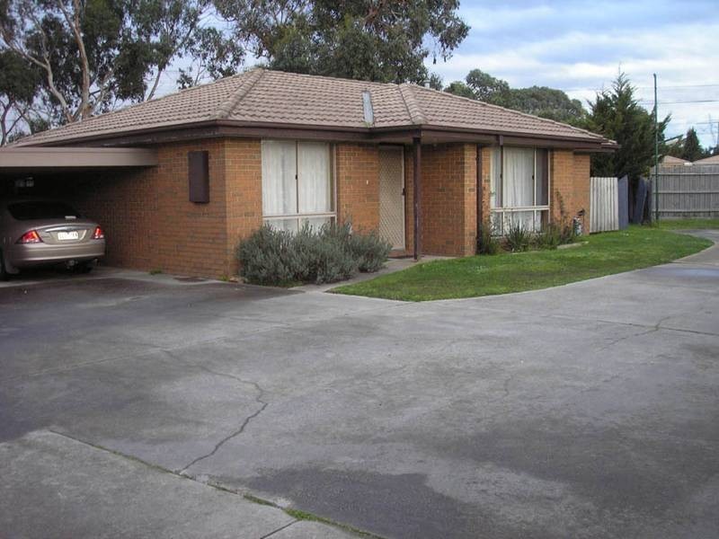 27/224 Monahans Road, Cranbourne VIC 3977