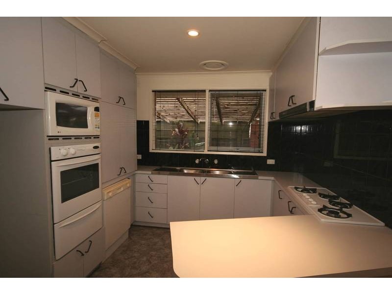Cranbourne North VIC 3977