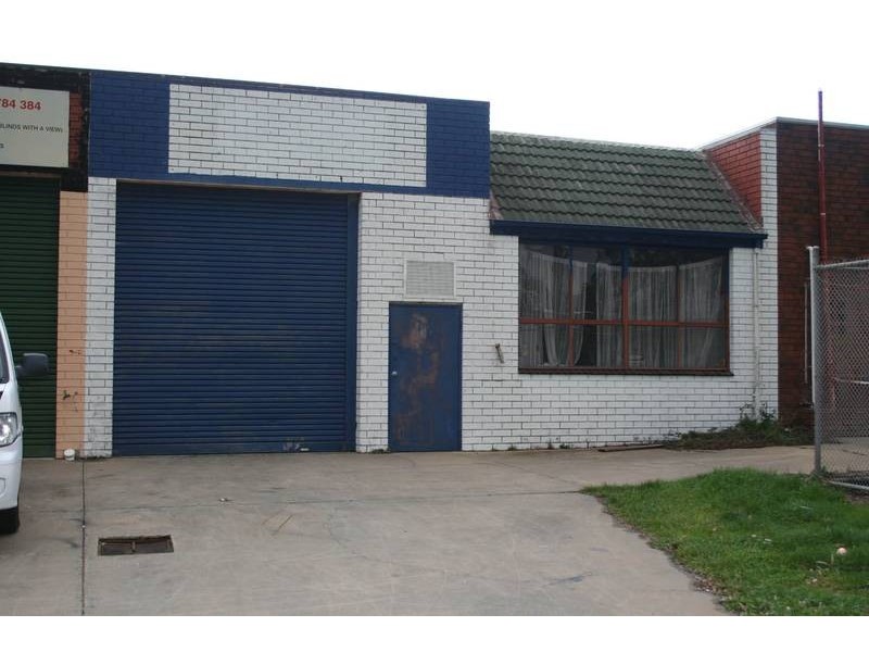 6 Cooper Court, Cranbourne VIC 3977