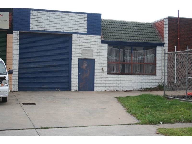 6 Cooper Court, Cranbourne VIC 3977