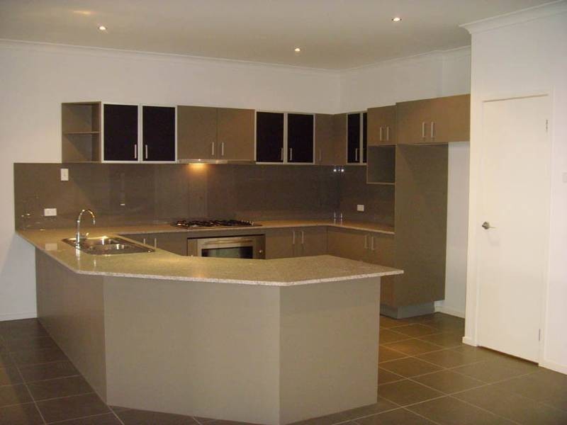 26 Baddeley Circuit, Cranbourne North VIC 3977