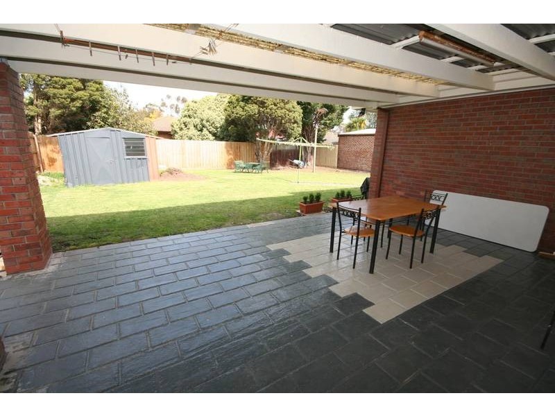 Cranbourne North VIC 3977