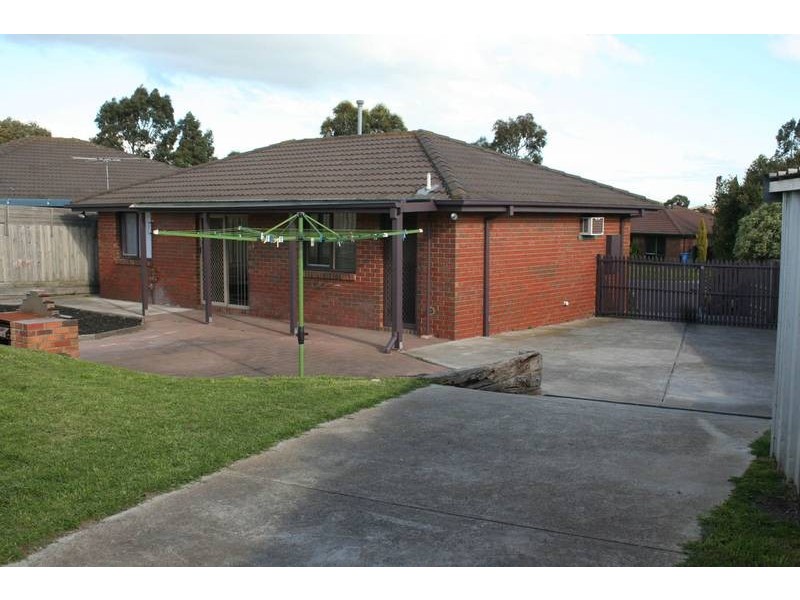 Cranbourne North VIC 3977