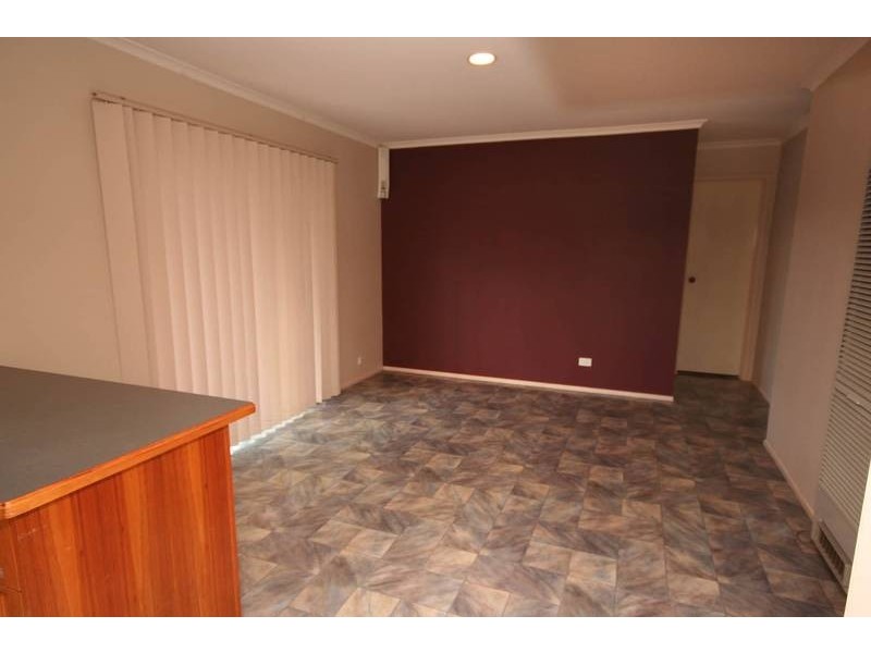 Cranbourne North VIC 3977