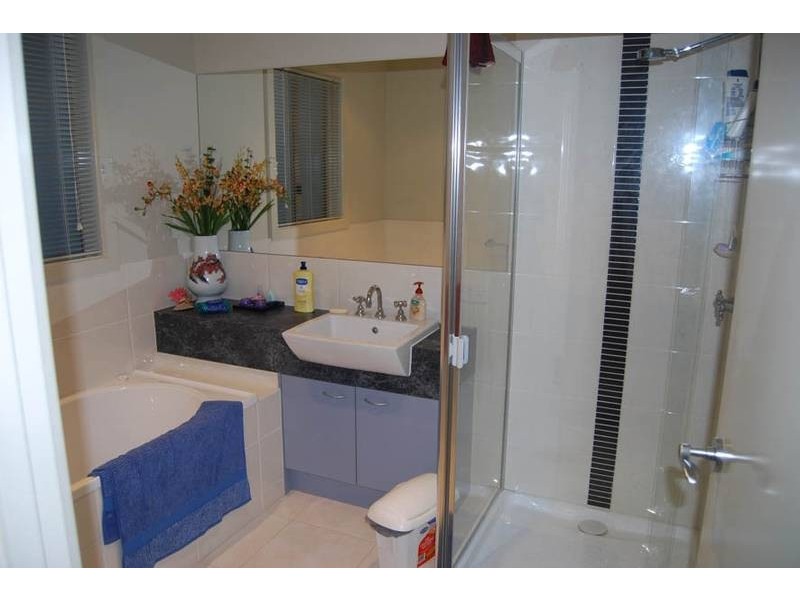 48 Bluemist Circuit, Lyndhurst VIC 3975