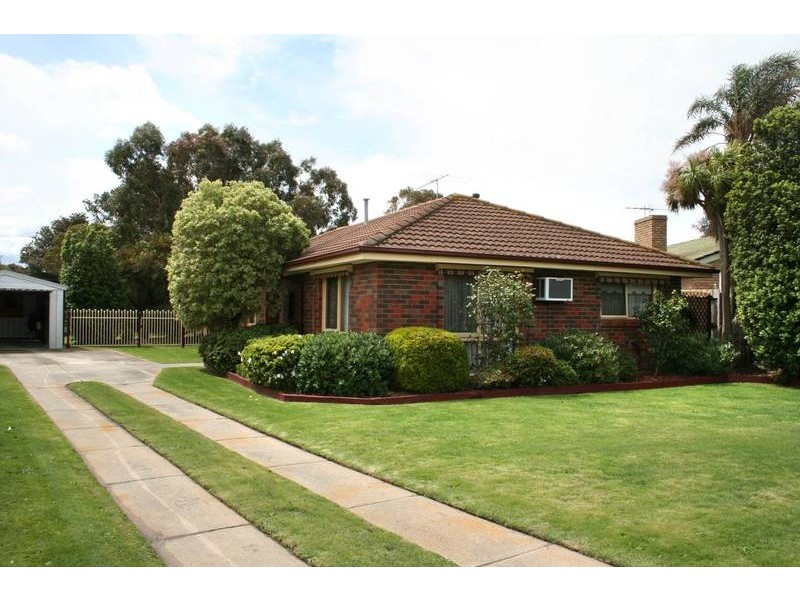 Cranbourne North VIC 3977