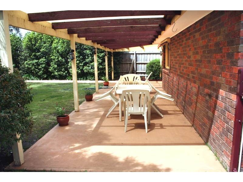 Cranbourne North VIC 3977