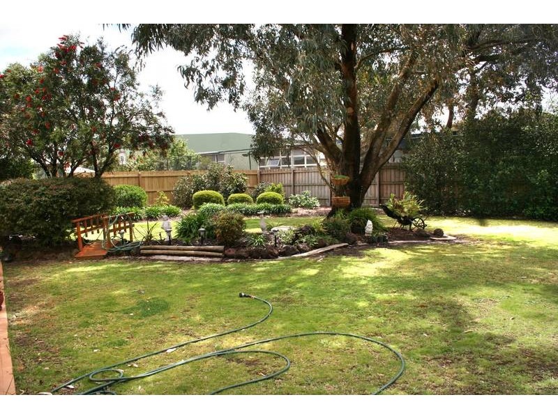 Cranbourne North VIC 3977