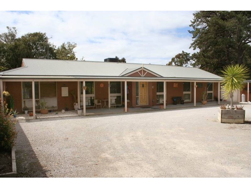 Junction Village VIC 3977