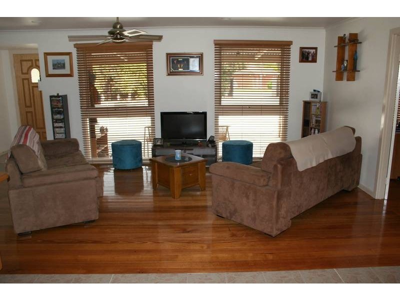 Junction Village VIC 3977