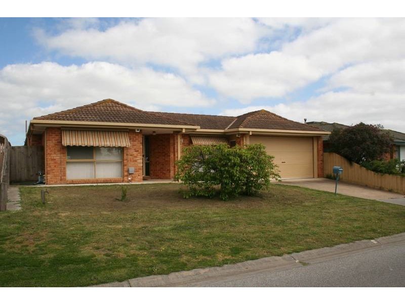 Cranbourne North VIC 3977
