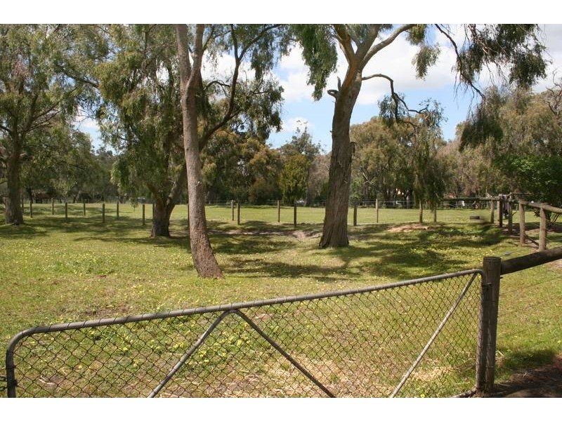 30 Scott Road, Cranbourne South VIC 3977