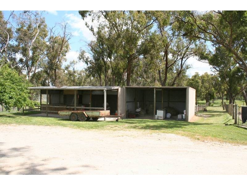 30 Scott Road, Cranbourne South VIC 3977