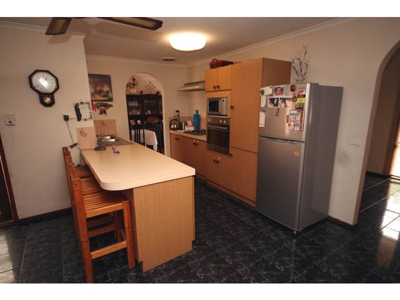 Cranbourne North VIC 3977